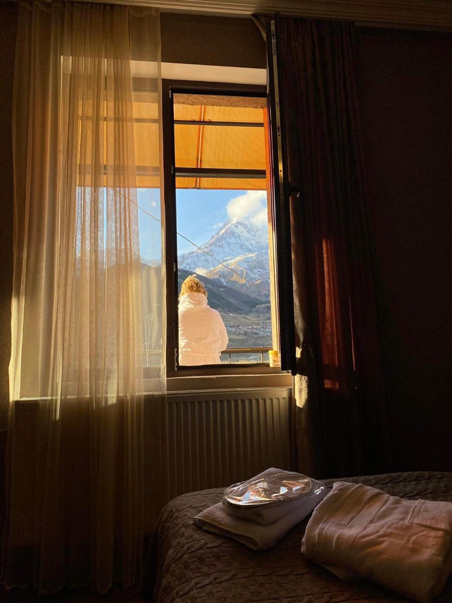 Golden Star Kazbegi Hotel Cameră foto