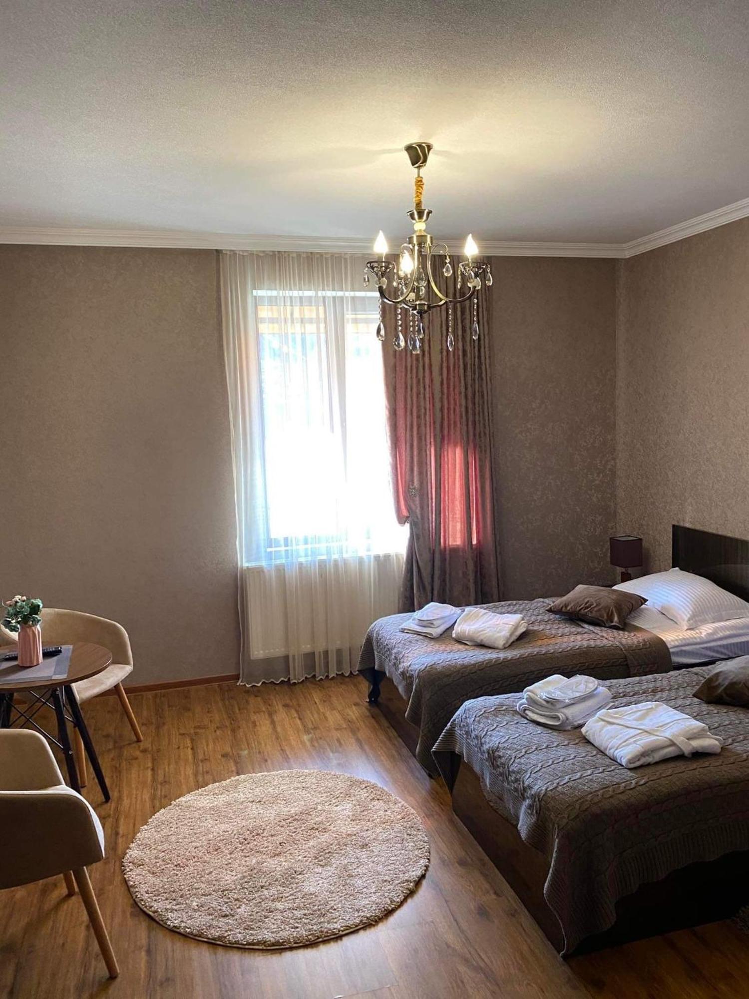 Golden Star Kazbegi Hotel Cameră foto